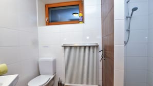 Unclassified image, 4 of 32, button - Beautiful Apartment in Wildschönau-auffach With Terrace (Wildschoenau)