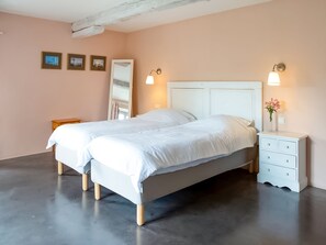 獨棟房屋 | 12 間臥室、布置獨特、床單