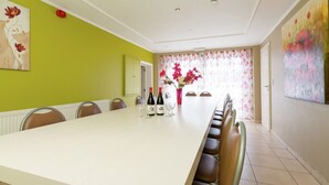 Dineren