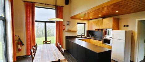 House | Private kitchen