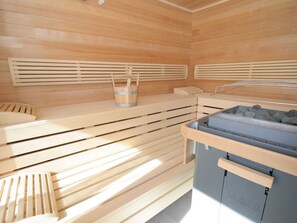 Spa - Penthouse Apartment near Ski Area in Saalbach-Hinterglemm (Saalbach-Hinterglemm)