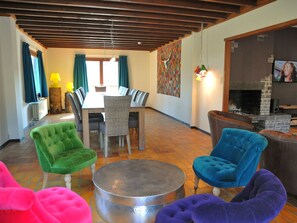Dining - Modern Luxury Chalet With a Fireplace and Private spa (Hastiere)