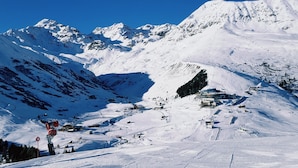 Exterior - Spacious Apartment Near Ski Area in Serfaus (Serfaus)