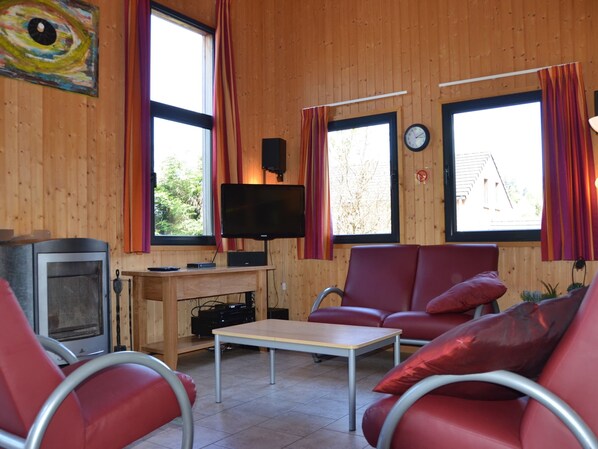 Living room - Holiday Home in Houffalize With Sauna (Houffalize)
