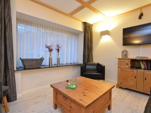 Living room - Spacious Apartment Near Ski Lift in Wildschonau-auffach (Wildschoenau)