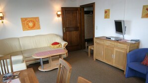 Unclassified image, 4 of 28, button - Beautiful Apartment in Treffen bei Villach With Barbecue (Treffen)