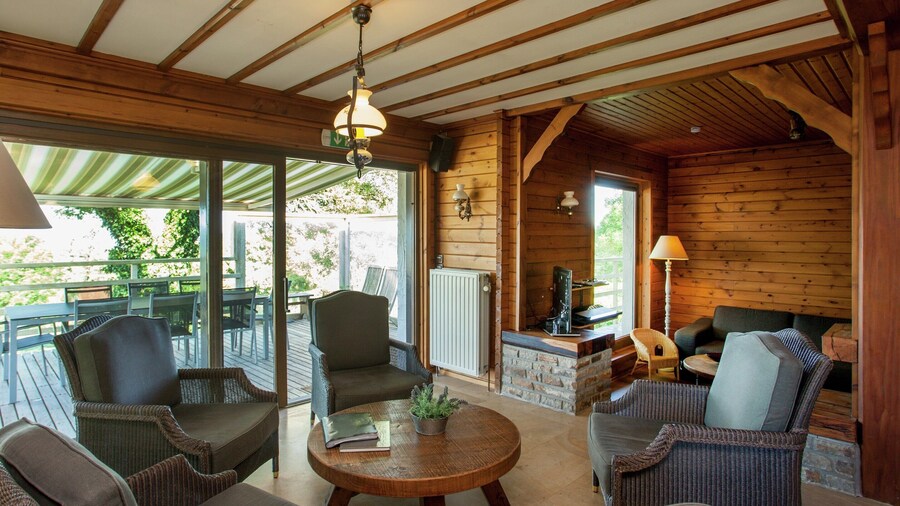 Rendeux Valley View Retreat