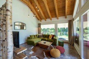 Apartment | Living room | DVD player - Apartment Near Lake Klopeiner With Sauna (Feistritz ob Bleiburg)