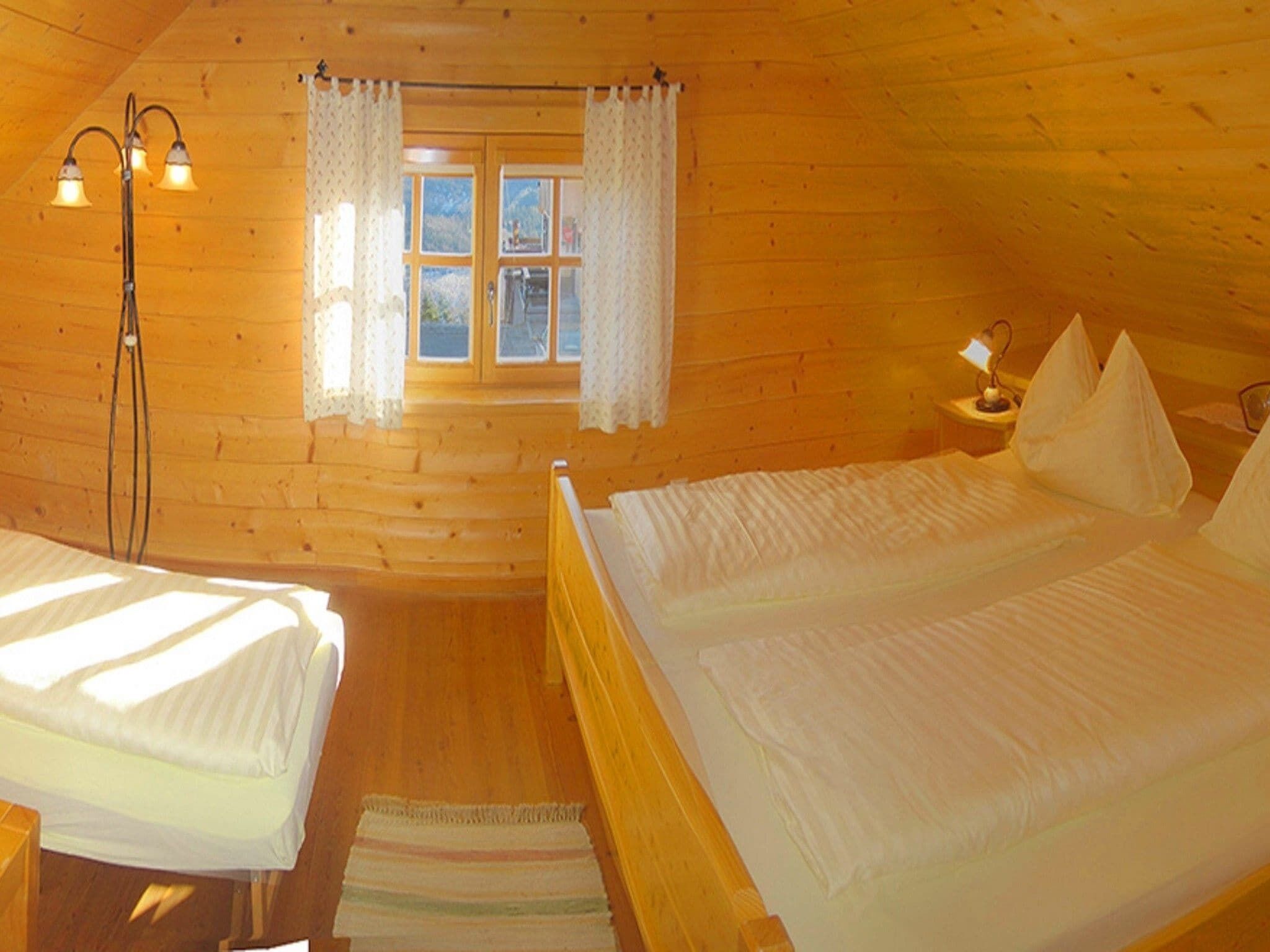 House | 2 bedrooms, individually furnished
