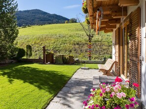 Balcony - Scenic Apartment in Maria Alm near Ski Lift (Maria Alm am Steinernen Meer)