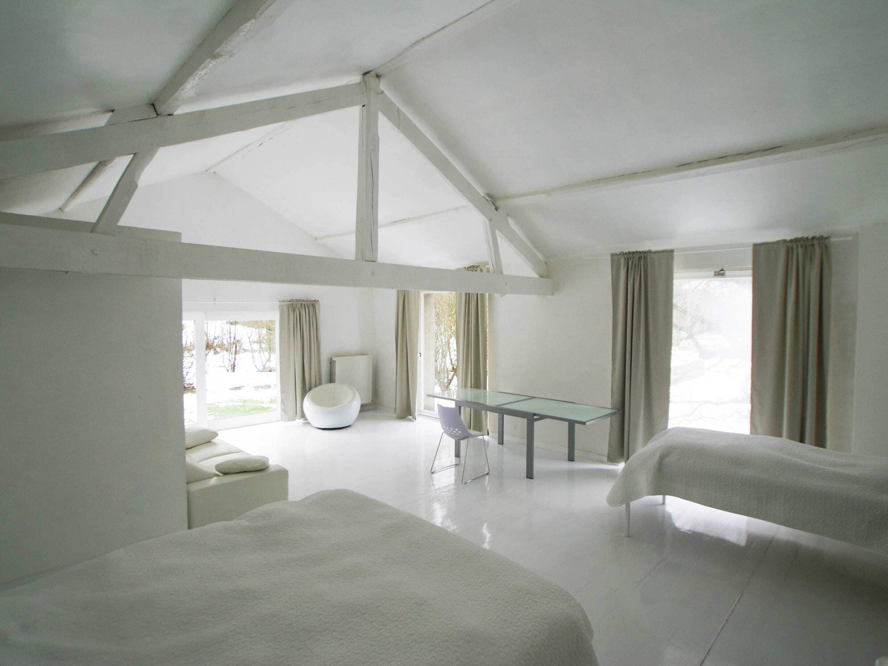 12 bedrooms, individually furnished