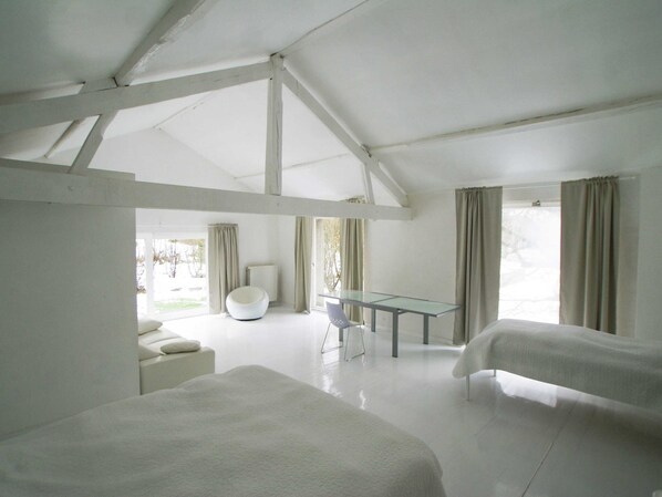 Casa | 12 habitaciones y muebles diferentes 