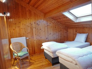 Ferienhaus | 4 Schlafzimmer, Babybetten, individuell eingerichtet
