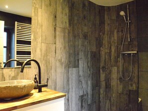 Ferienhaus | Badezimmer