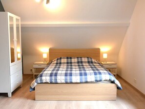 Villa | 4 Schlafzimmer, individuell eingerichtet, Bügeleisen/Bügelbrett