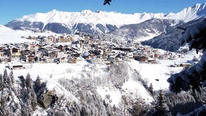 Unclassified image, 2 of 32, button - Cozy Apartment on Slopes in Fiss Near Ski Lift (Fiss)