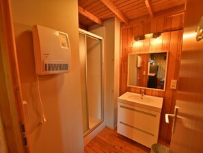 House | Bathroom