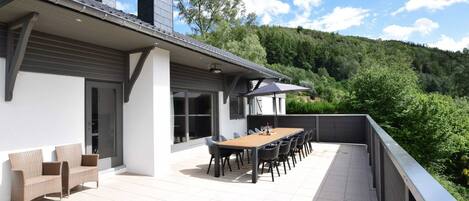 House | Exterior