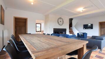 House | Dining