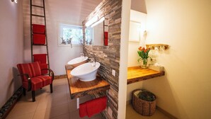 Shower, towels - Spacious Apartment Near Ski Area in Feistritz ob Bleiburg (Feistritz ob Bleiburg)