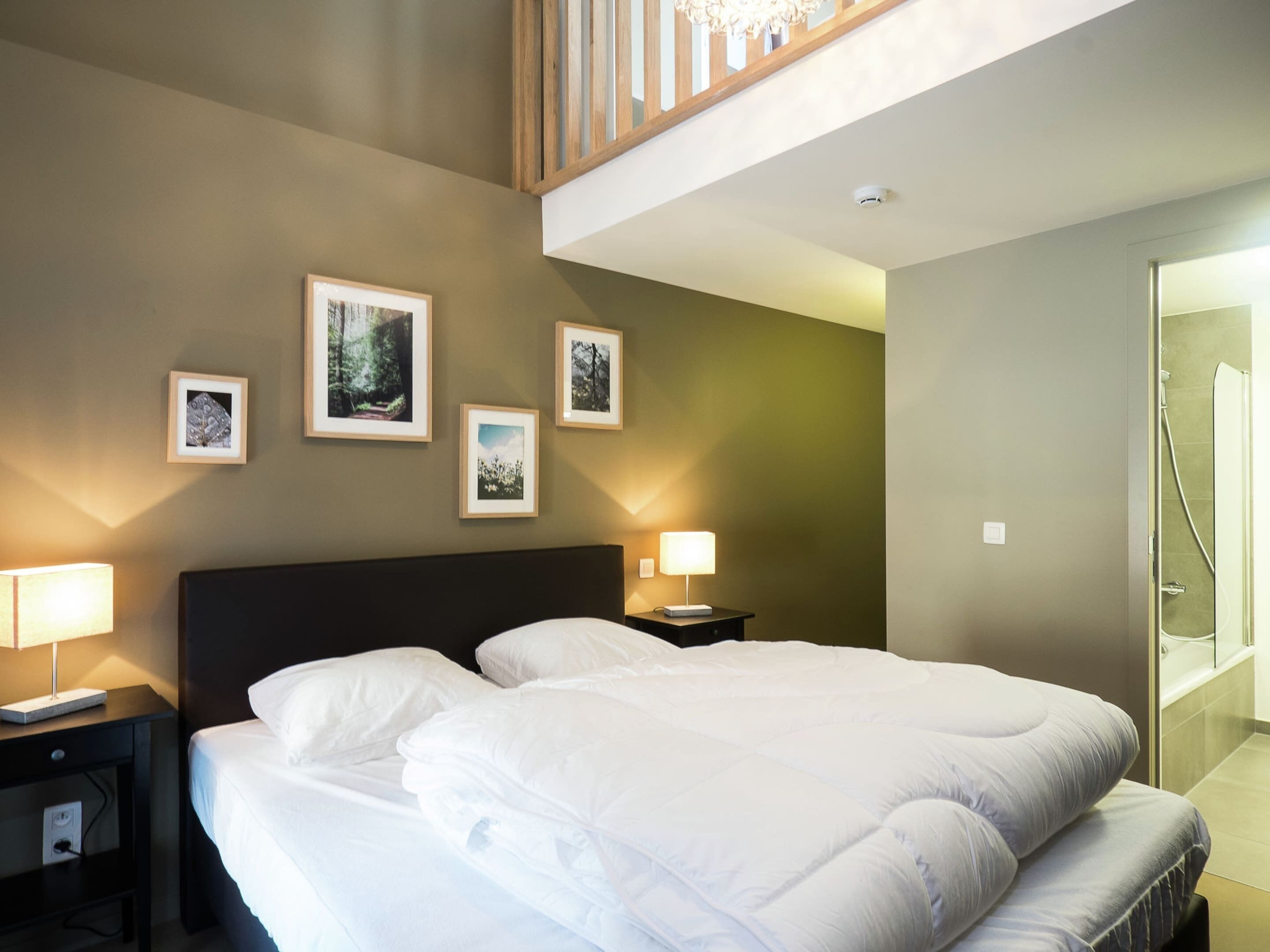 House | 7 bedrooms, individually furnished