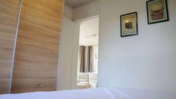 2 chambres, ameublement personnalisé