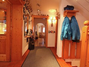 Reception - Spacious Holiday Home in Schwendt Near Mountains (Schwendt)