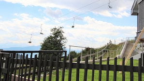 Exterior - Lovely Villa in Carinthia Near Ossiacher Sea (Treffen)