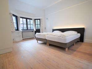 Villa | 12 bedrooms, individually furnished, bed sheets