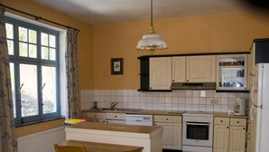 Unclassified image, 5 of 14, button - Cozy Villa Near Forest in Huy (Huy)