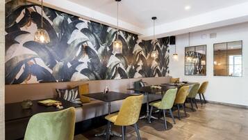 Cottage | Tempat makan