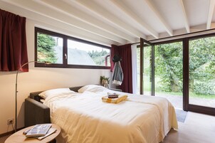 2 habitaciones y muebles diferentes 