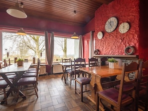 Dining - Holiday Home in Ovifat With Sauna & Forest (Waimes)
