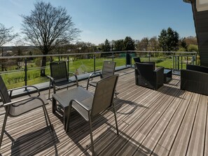 Ferienhaus | Balkon
