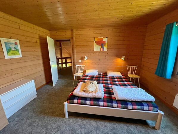 Huis | 4 slaapkamers, individueel gemeubileerd