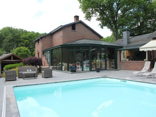 Cozy Villa in Marche-en-famenne With Private Pool