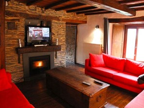 House | Living room