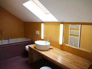 Bathroom - Delightful Holiday Home in Houffalize With Garden (Houffalize)