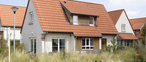 Stórt einbýlishús | Fyrir utan