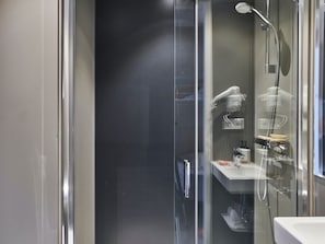 Apartment | Bathroom - Comfortable Apartment With Sauna in (Houthalen-Helchteren)