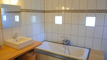 House | Bathroom | Shower