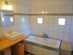 House | Bathroom - Stone House in Durbuy With Sauna & Garden Views (Somme-Leuze)