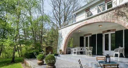 Nice House with Sauna, Fireplace, & Large Garden near Aubel