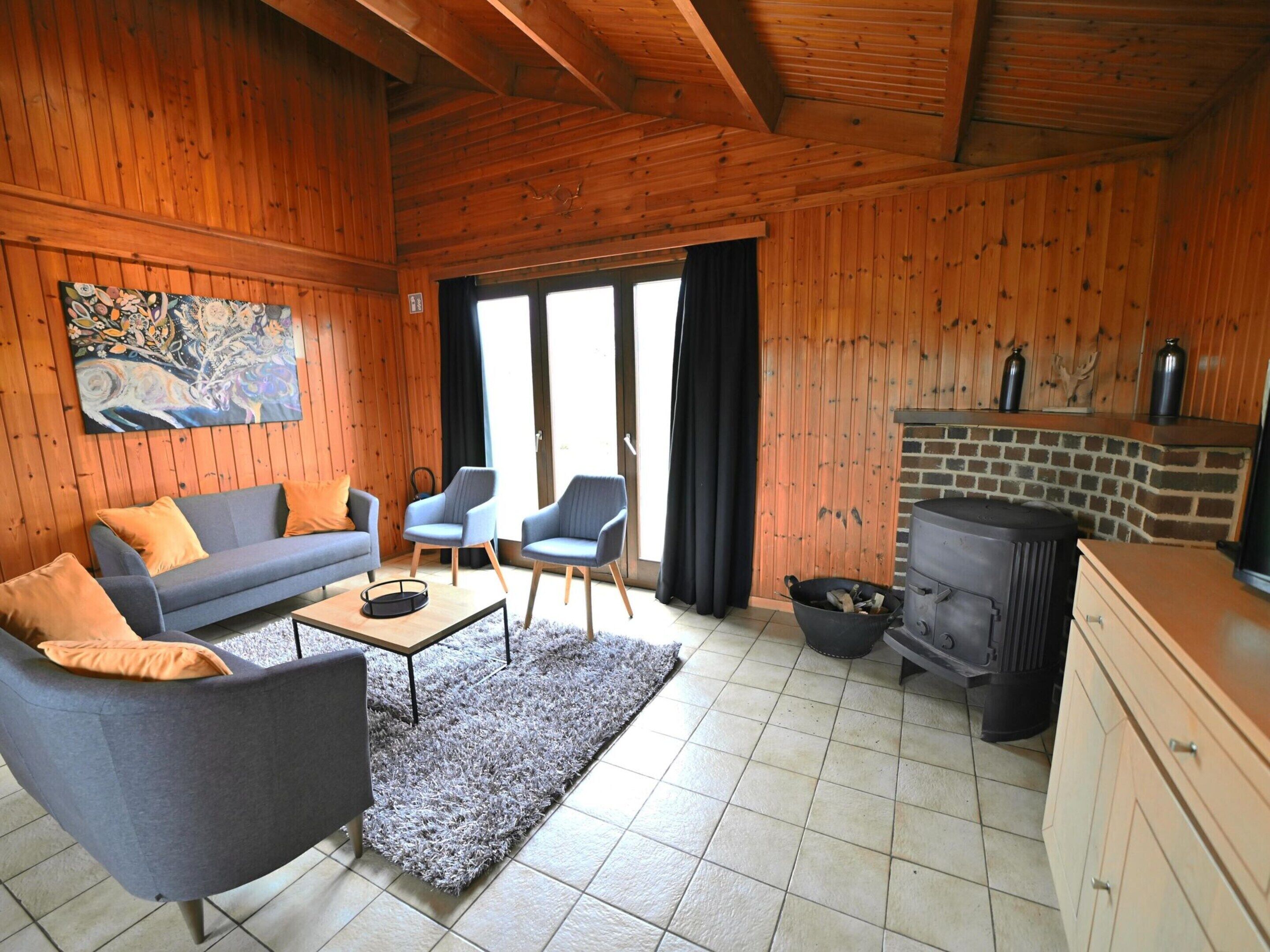 Chalet | Living area