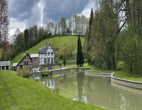 Bungalow Near the Ourthe and From the Centre of Town
