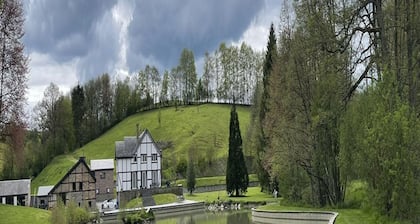 Bungalow Near the Ourthe and From the Centre of Town