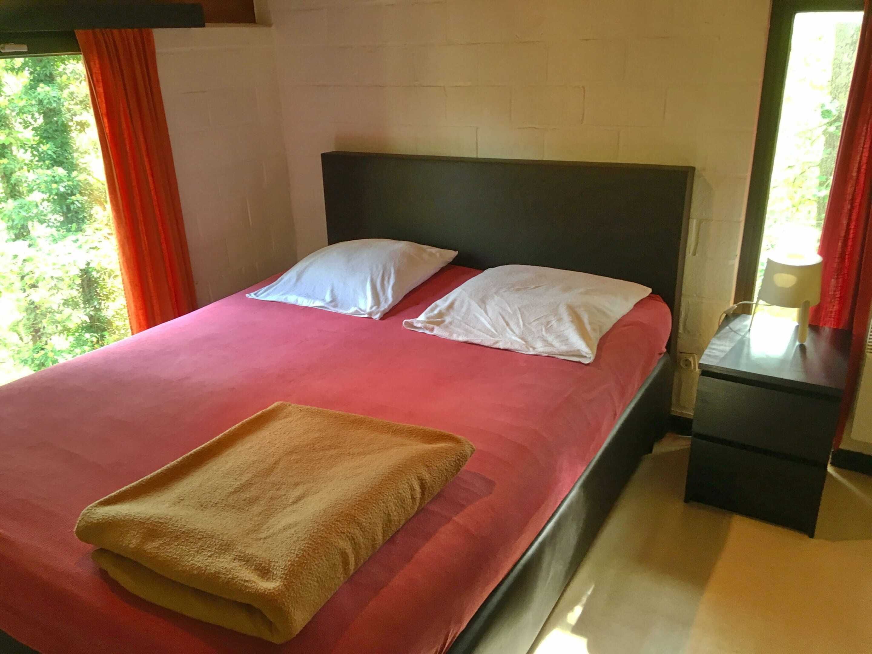 2 chambres, ameublement personnalisé