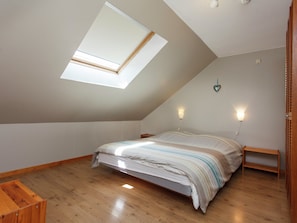 Cottage | 7 kamar tidur dan dilengkapi dengan perabotan berbeda-beda