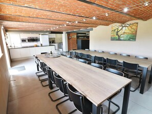 Dining - Spacious Holiday Home With a Large Playroom (Manhay)