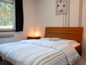 Casa | 4 quartos, individualmente mobiliados, roupa de cama